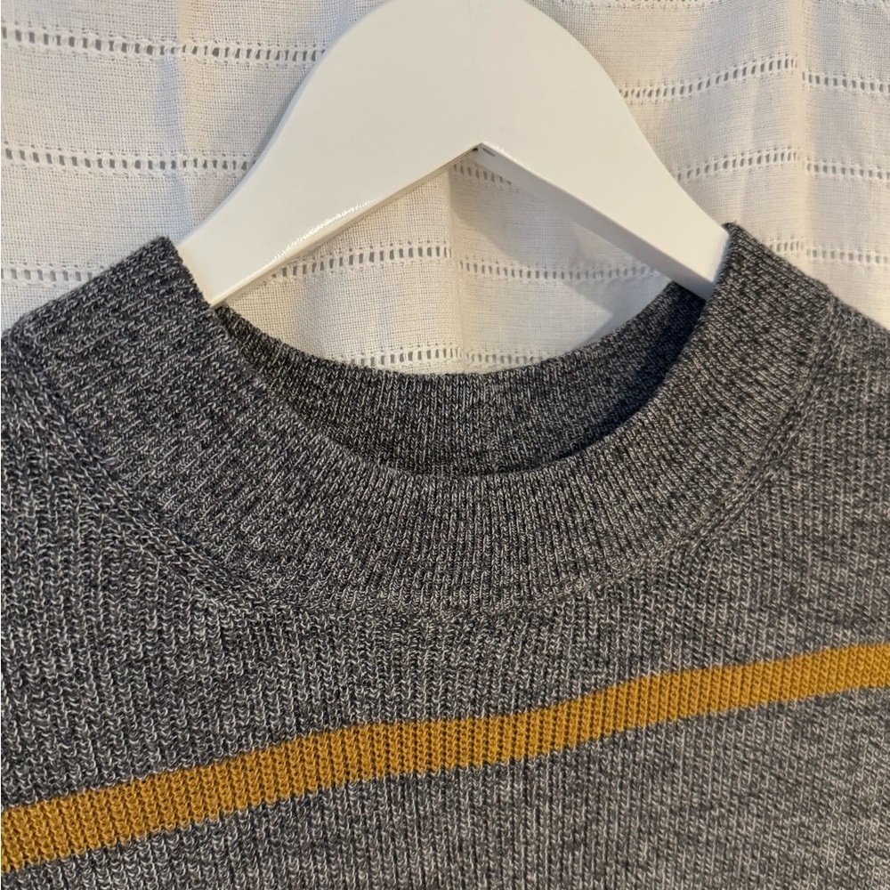 American Eagle Outfitters Gray and Gold Striped Jegging Fit Crewneck Sweater - Picture 2 of 6